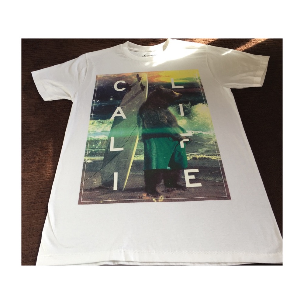 White graphic Tshirt